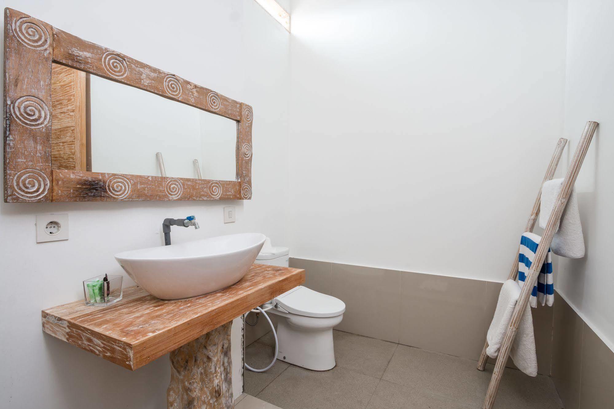 Reddoorz @ Kedungu Beach Surf Selemadeg Εξωτερικό φωτογραφία